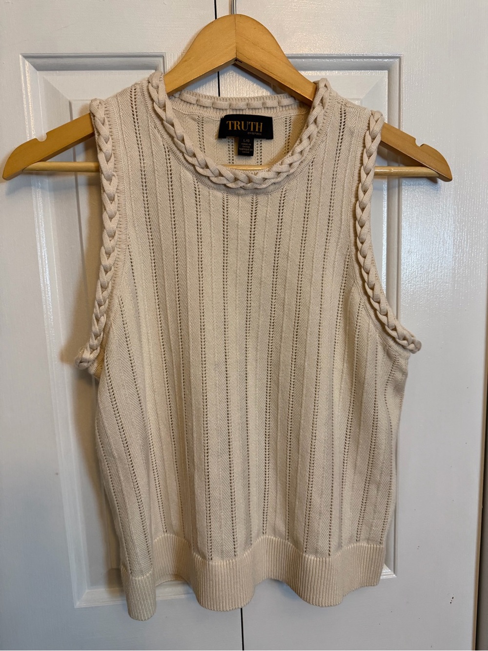 TRUTH Cream Braided-Trim Sleeveless Knit Tank Size L Women’s